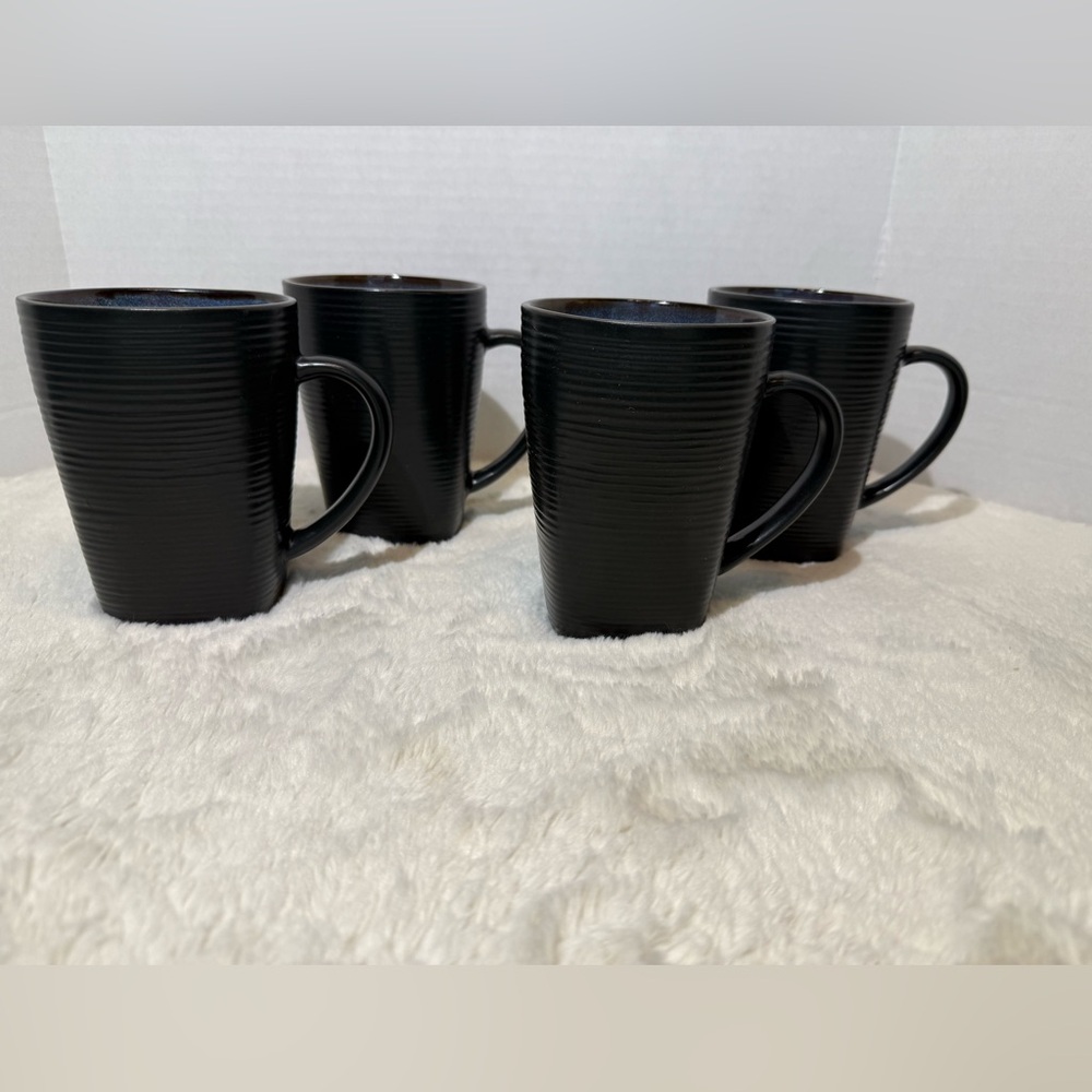 Set of 4~ ONEIDA Adriatic blue square stoneware mugs